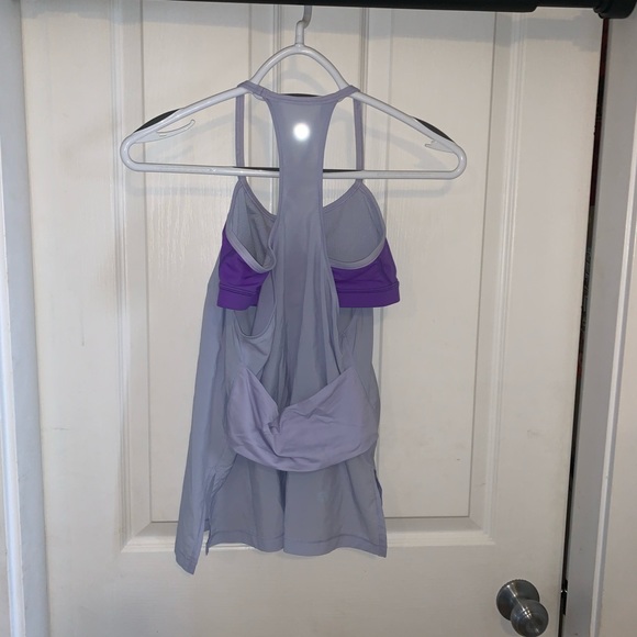 •Donated to Fire Evacuees• Super cute lululemon tank Sz 2 - Picture 11 of 13